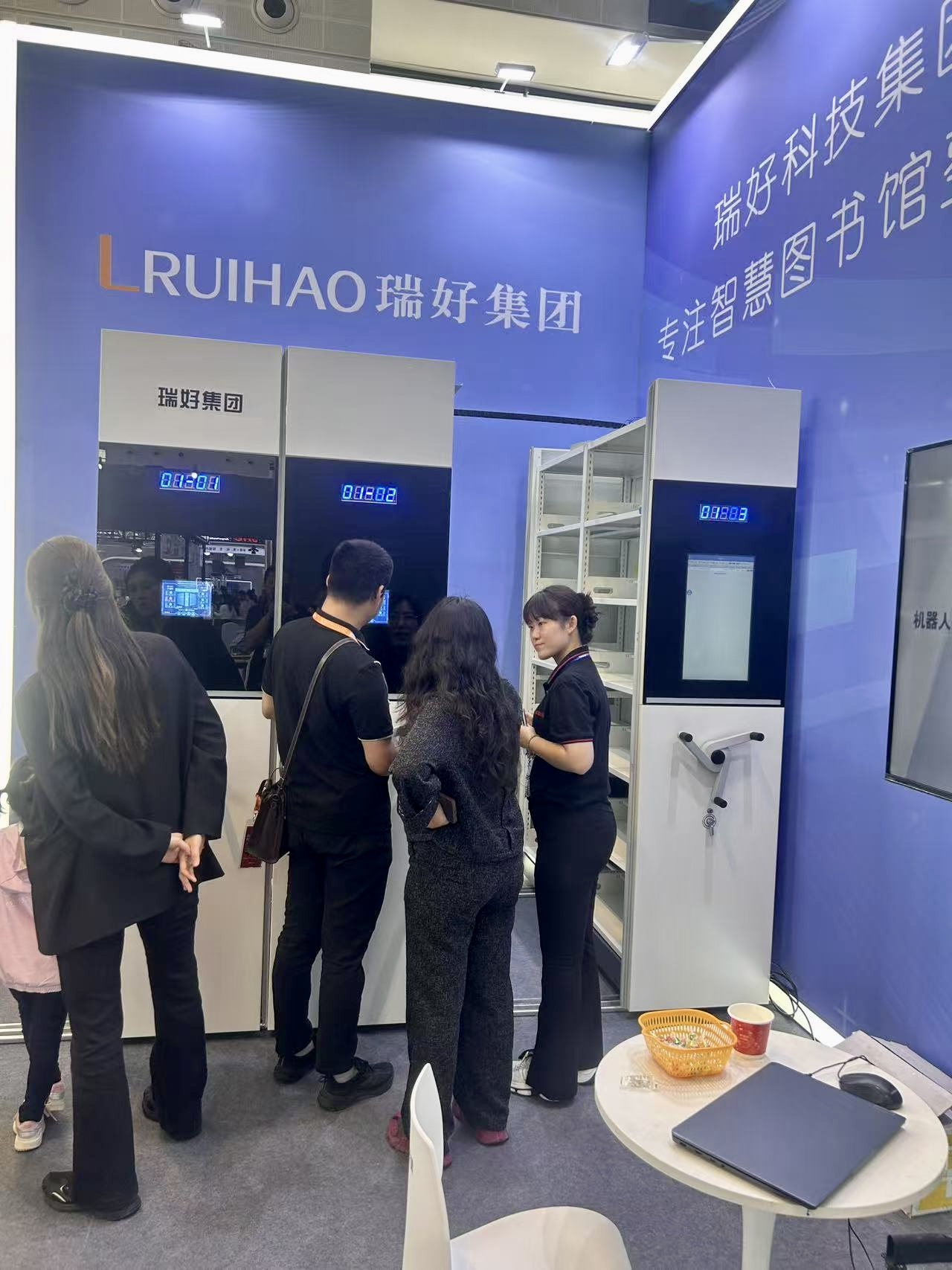 【展会收官 | 感恩同行】瑞好集团教装展现场纪实：用专注与真诚收获信任